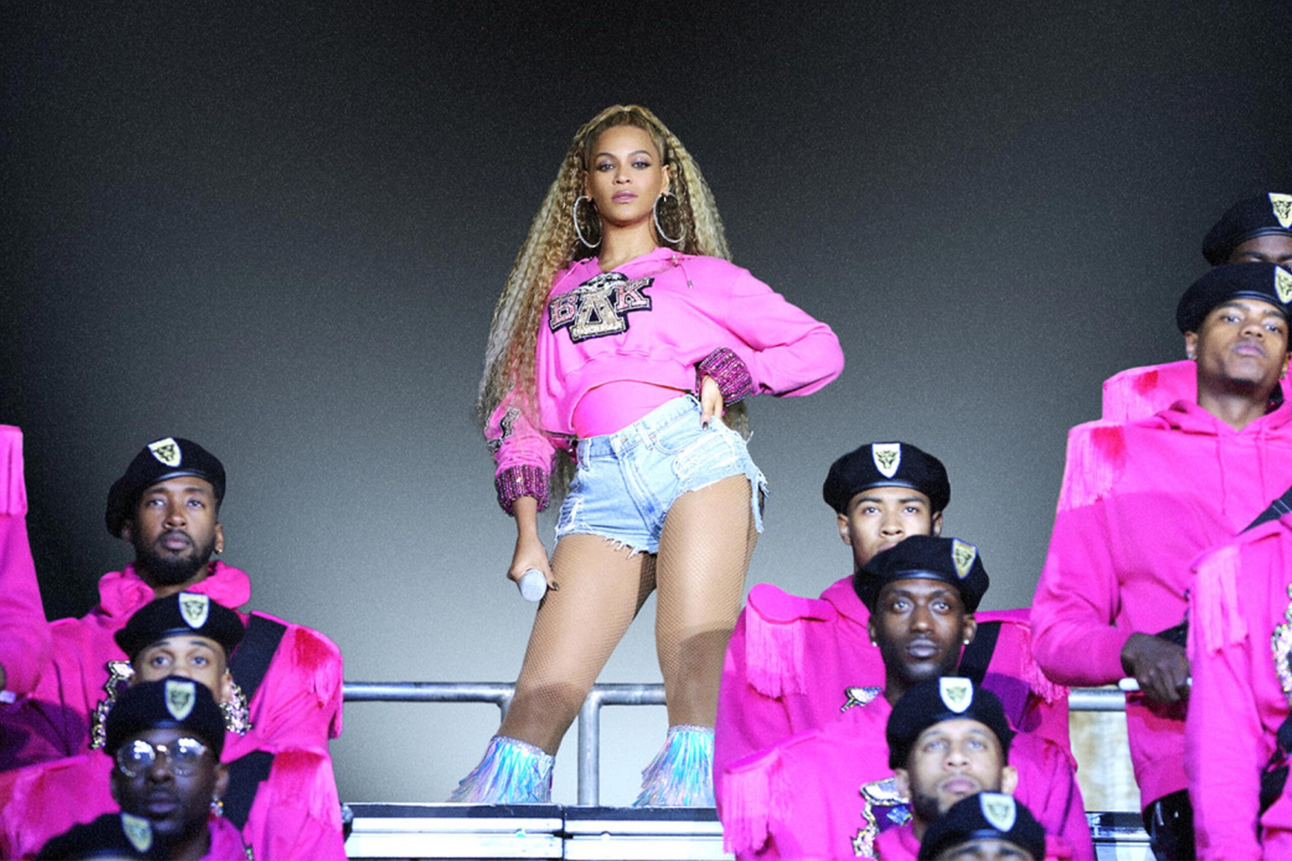 Meet Beyonce S Mesmerizing Backup Dancers Afterbuzz Tv